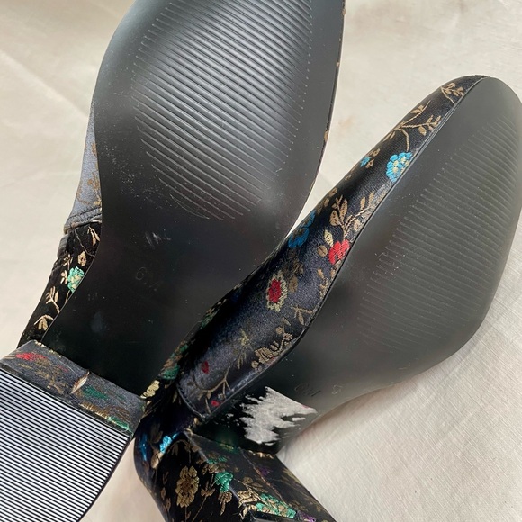 Diba Satin Brocade Heeled Bootie sz 6 - Picture 6 of 8